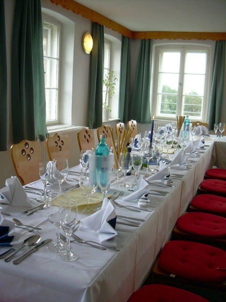 Burg Hohnstein Hotel Екстериор снимка